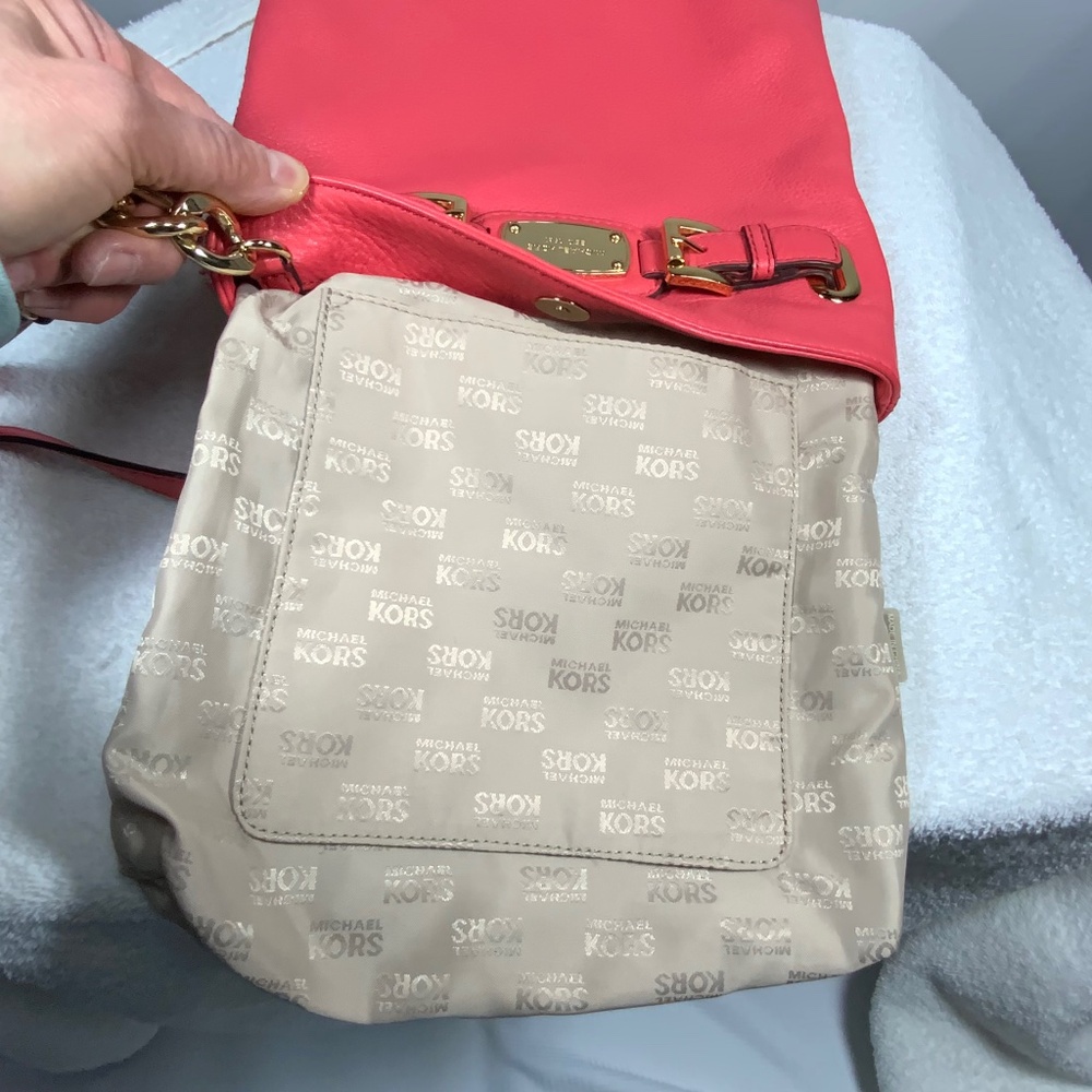Michael Kors Salmon Pink Leather Crossbody - Picture 8 of 16